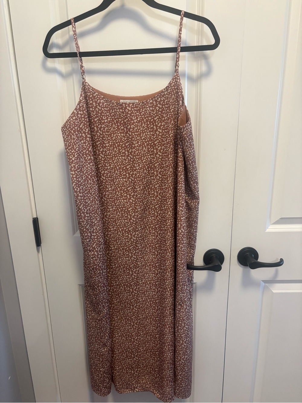 Paper Crane Spaghetti-Strap Floral Midi Dress in Dusty Rose. Approx 20 x 45